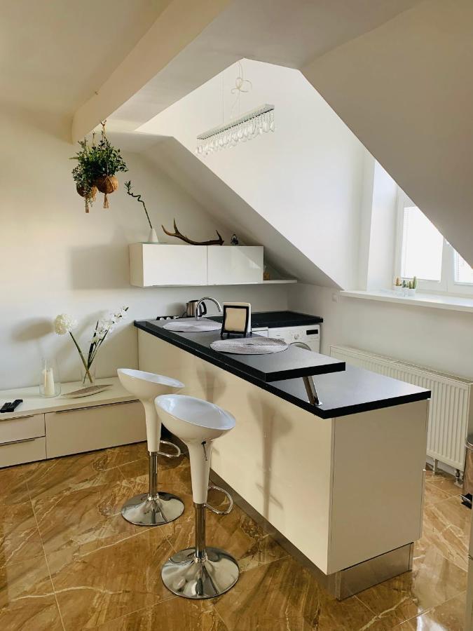 Apartman Blumental Centrum Bratislava Luaran gambar